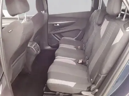 Photo 11 Peugeot 5008  PureTech 130ch S&S EAT8