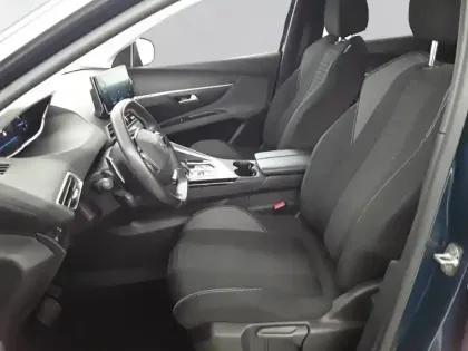 Photo 10 Peugeot 5008  PureTech 130ch S&S EAT8