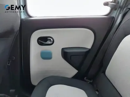 Photo 18 Renault Twingo  III 0.9 TCe 90 Energy