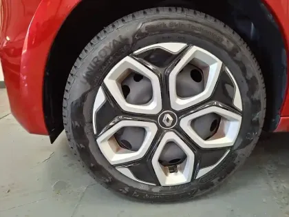 Photo 12 Renault Twingo  III E-Tech