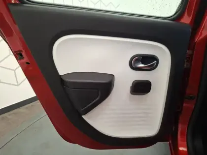 Photo 22 Renault Twingo  III E-Tech