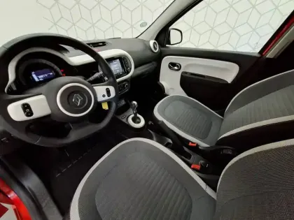 Photo 28 Renault Twingo  III E-Tech