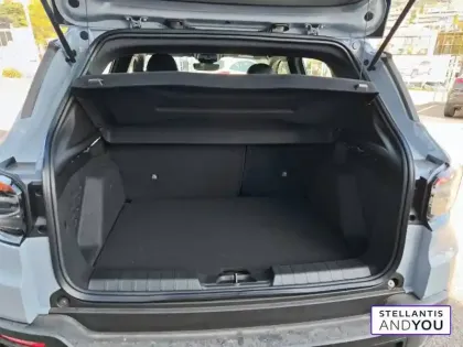 Photo 5 Jeep Avenger  1.2 Turbo T3 145 ch BVR6 4xe