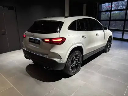 Photo 41 Mercedes GLA  250 e Hybrid EQ 8G-DCT