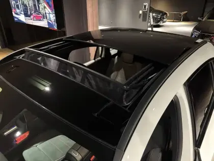 Photo 13 Mercedes GLA  250 e Hybrid EQ 8G-DCT