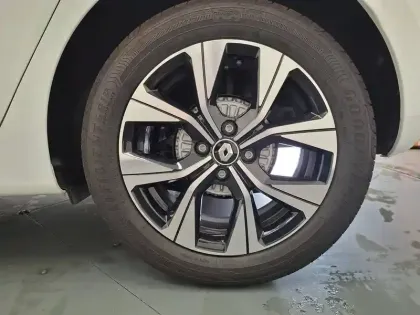 Photo 18 Renault Clio  TCe 100 GPL