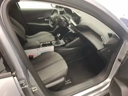 Photo 31 Peugeot 208 Gén. II Ph2 Allure 5