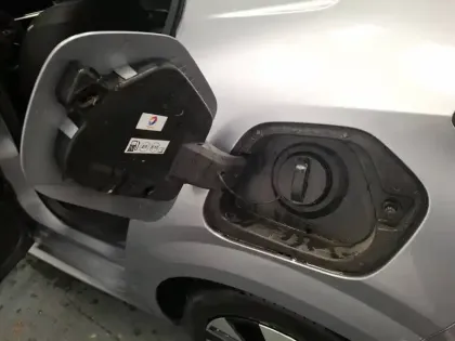 Photo 27 Peugeot 208 Gén. II Ph2 Allure 5