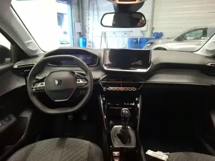 Photo 25 Peugeot 208 Gén. II Ph2 Allure 5