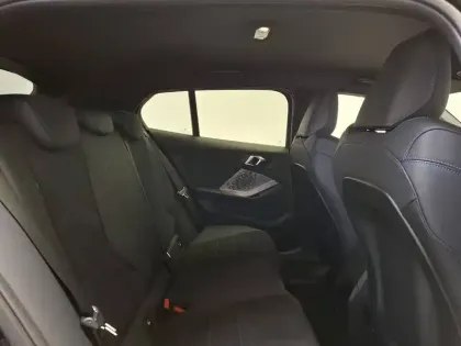 Photo 24 BMW Serie 1 120 170 ch DKG7