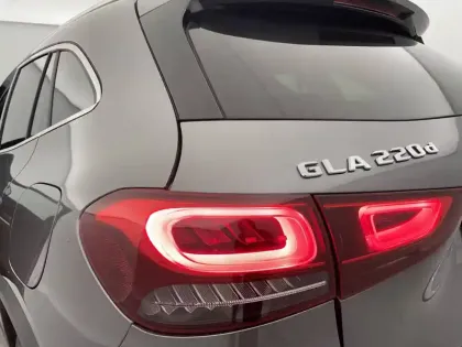 Photo 27 Mercedes GLA  220 d 8G-DCT 4Matic