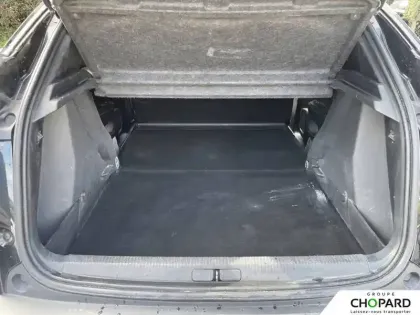 Photo 5 Peugeot 2008  BlueHDi 130 S&S EAT8