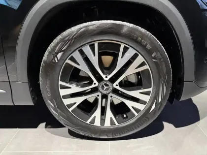 Photo 15 Mercedes GLA  180 7G-DCT