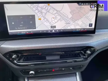 Photo 7 BMW Serie 3 Touring 320d xDrive 190 ch BVA8