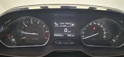 Photo 27 Peugeot 208  PureTech 110ch S&S EAT6