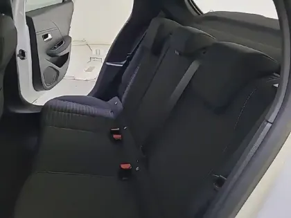 Photo 45 Peugeot 208 Gén. II Ph1 NG Style 5