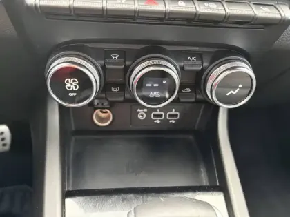 Photo 42 Renault Arkana  E-Tech 145 - 21B