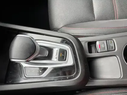 Photo 41 Renault Arkana  E-Tech 145 - 21B