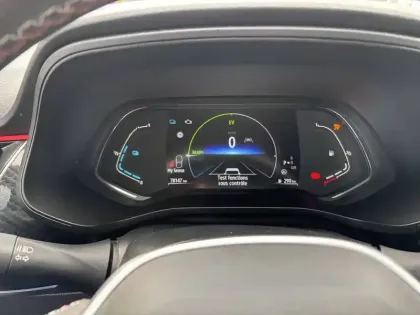 Photo 33 Renault Arkana  E-Tech 145 - 21B