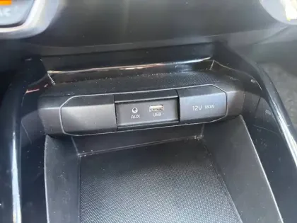 Photo 26 Kia Rio  1.0L T-GDi 100 ch ISG