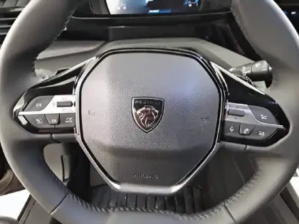 Photo 8 Peugeot 308  SW BlueHDi 130ch S&S EAT8