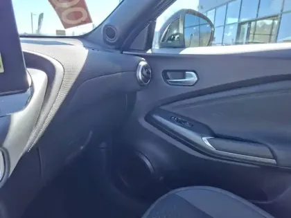 Photo 26 Nissan Juke  HYBRID 143