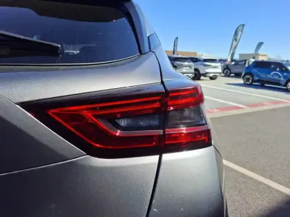 Photo 12 Nissan Juke  HYBRID 143