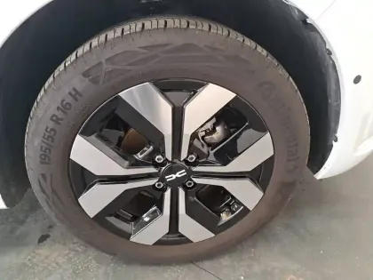 Photo 15 Dacia Sandero  ECO-G 100 GSR2