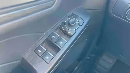 Photo 13 Ford Kuga  2.5 Duratec 180 ch FlexiFuel FHEV E85 Powershift