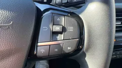 Photo 19 Ford Kuga  2.5 Duratec 180 ch FlexiFuel FHEV E85 Powershift