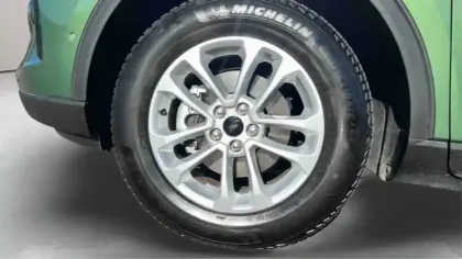 Photo 15 Ford Kuga  2.5 Duratec 180 ch FlexiFuel FHEV E85 Powershift