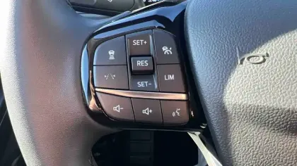 Photo 17 Ford Kuga  2.5 Duratec 180 ch FlexiFuel FHEV E85 Powershift