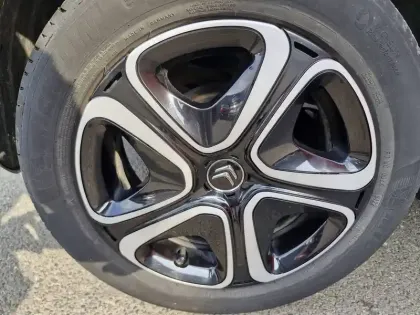 Photo 24 Citroën C3 Gén. III Ph2 Feel Pack 5