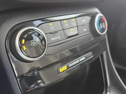 Photo 10 Ford Puma  1.0 FLEXIFUEL 125 MHEV S&S BVM6