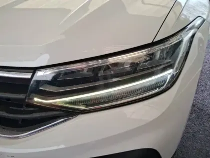 Photo 15 Volkswagen Tiguan  1.5 TSI 150ch DSG7