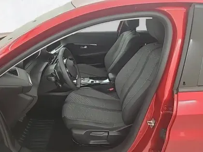 Photo 10 Peugeot 208  Hybrid 110 ch e-DCS6