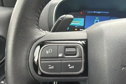 Photo 14 Citroën C5 aircross  Hybride Rechargeable 225 e-EAT8