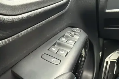 Photo 19 Citroën C5 aircross  Hybride Rechargeable 225 e-EAT8