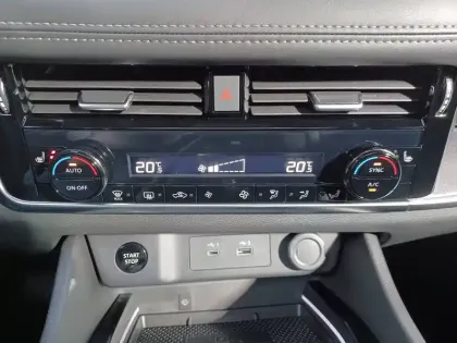 Photo 112 Nissan X-trail  e-POWER 204 ch