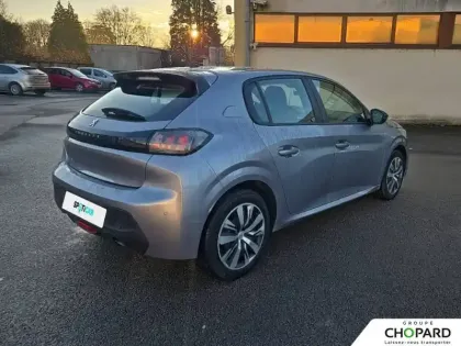 Photo 67 Peugeot 208  PureTech 75 S&S BVM5