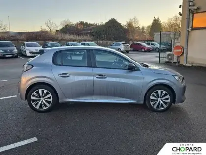 Photo 35 Peugeot 208  PureTech 75 S&S BVM5