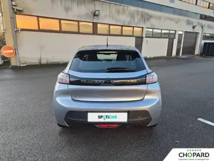 Photo 33 Peugeot 208  PureTech 75 S&S BVM5