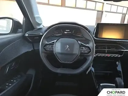 Photo 15 Peugeot 208  PureTech 75 S&S BVM5