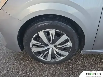 Photo 24 Peugeot 208  PureTech 75 S&S BVM5