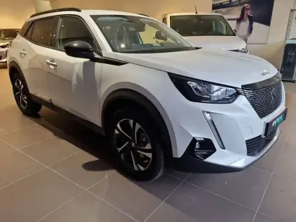 Photo 45 Peugeot 2008  BlueHDi 130 S&S EAT8