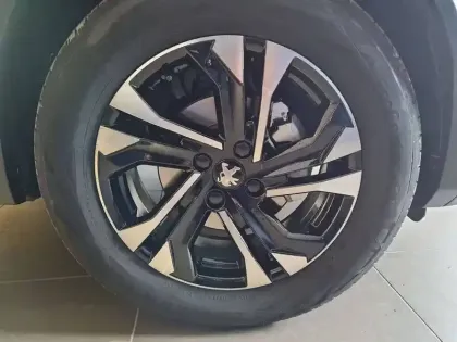 Photo 54 Peugeot 2008  BlueHDi 130 S&S EAT8