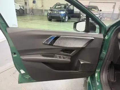 Photo 9 Renault Clio  E-Tech full hybrid 160 ch