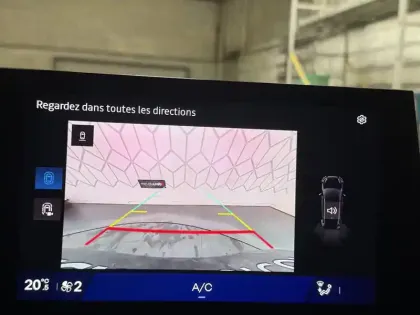 Photo 16 Renault Clio  E-Tech full hybrid 160 ch