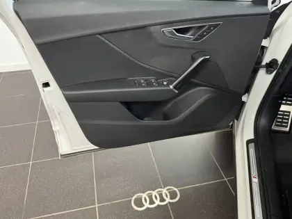 Photo 27 Audi Q2  35 TFSI 150 S tronic 7