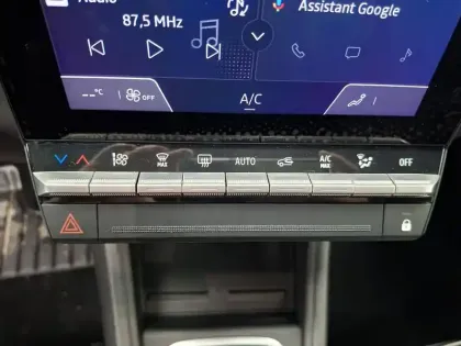 Photo 45 Renault Captur  TCe 90 ch